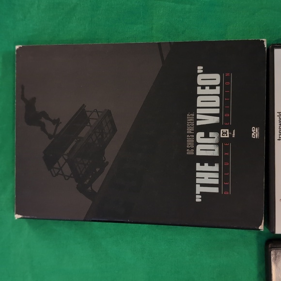 Skateboarding DVD Bundle Thrasher DC Shoes Globe Shoes and Transworld - Picture 5 of 12